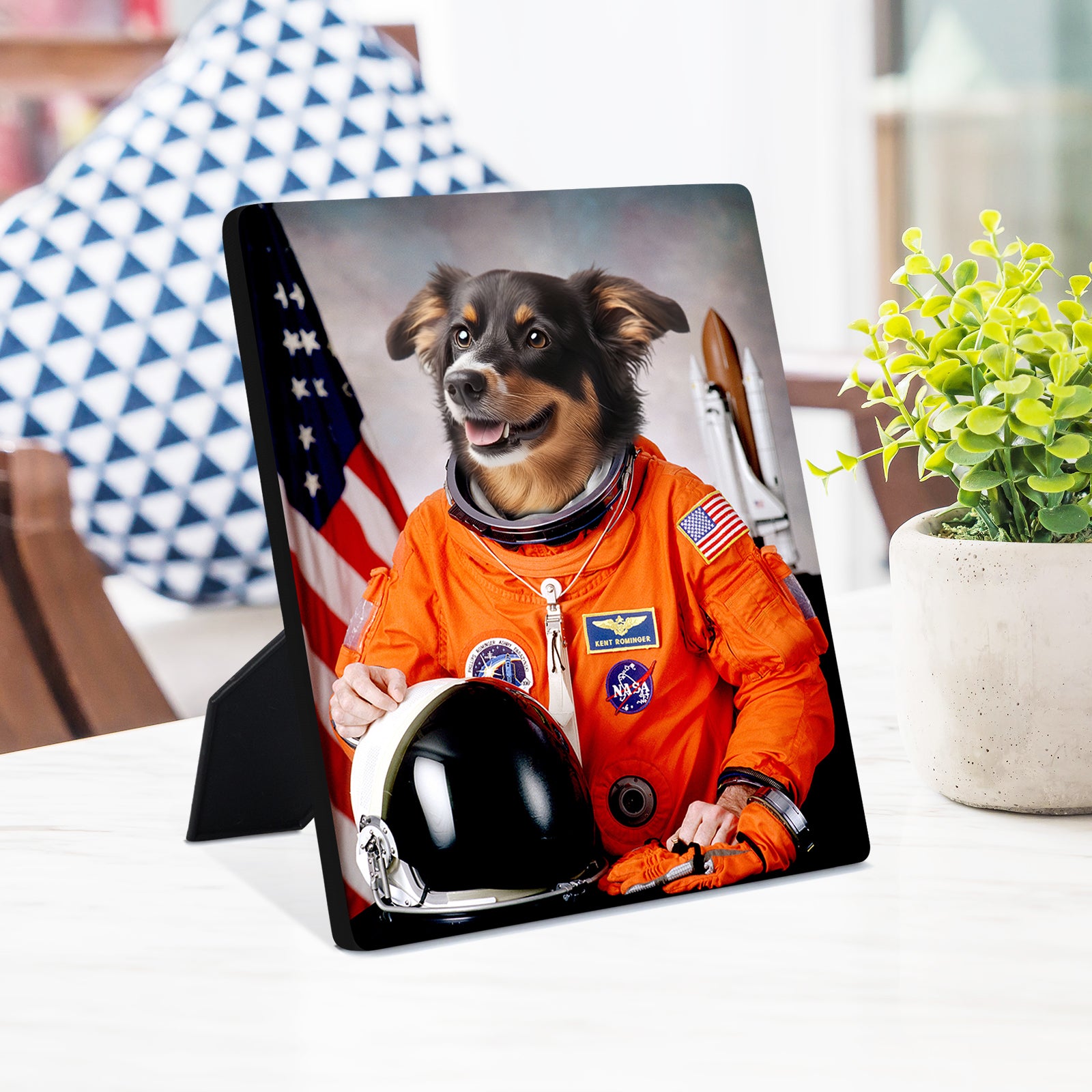 Astronaut Personalized Desktop Pet Standing Canva - OARSE