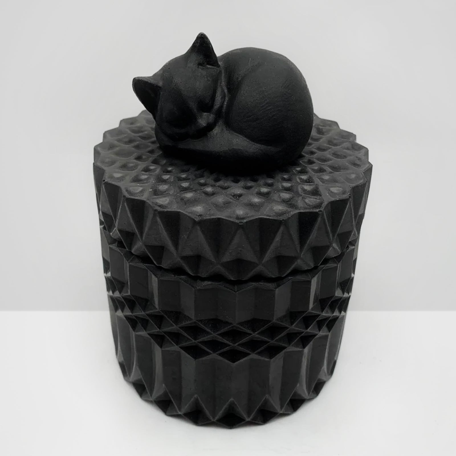 Cute Cat Cremation Urn with Name Pet Keepsake Urns for Catlovers - OARSE