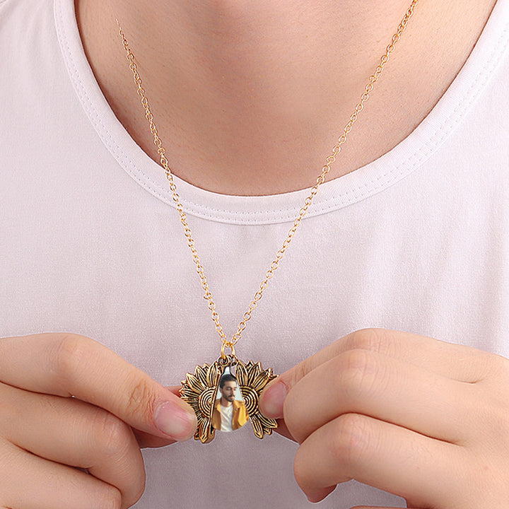 Sunflower Photo Locket Sliding Locket Necklace - Oarse