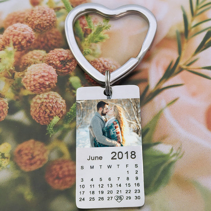 Personalized Calendar Keychain Couple Picture Keychain - Oarse