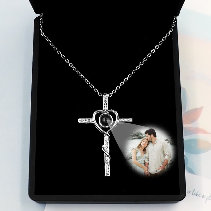 Personalized Heart Photo Projection Necklace Custom Cross Necklace For Girlfriend - Oarse