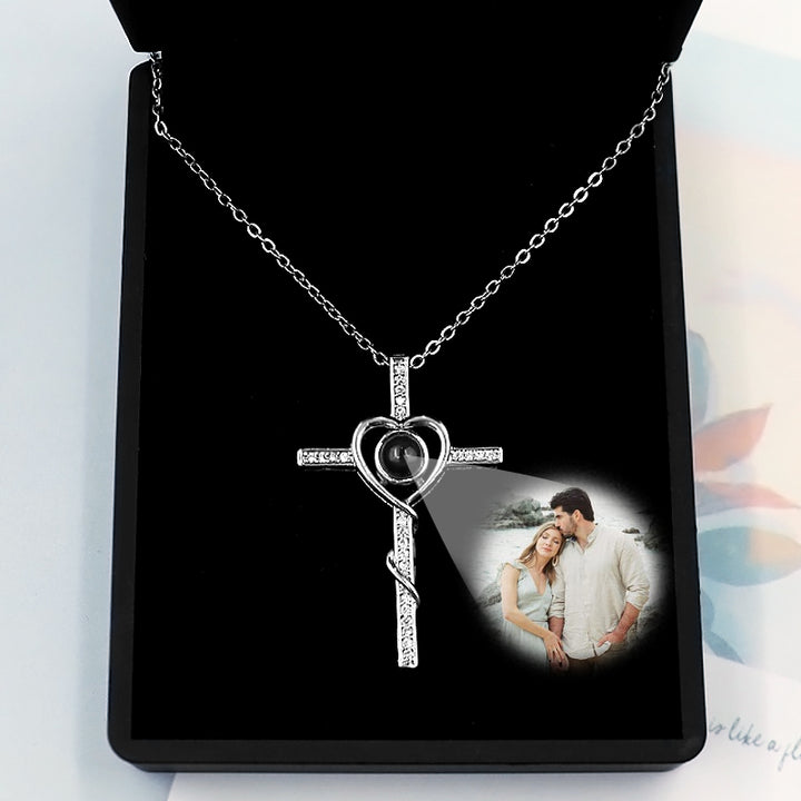 Personalized Heart Photo Projection Necklace Custom Cross Necklace For Girlfriend - Oarse