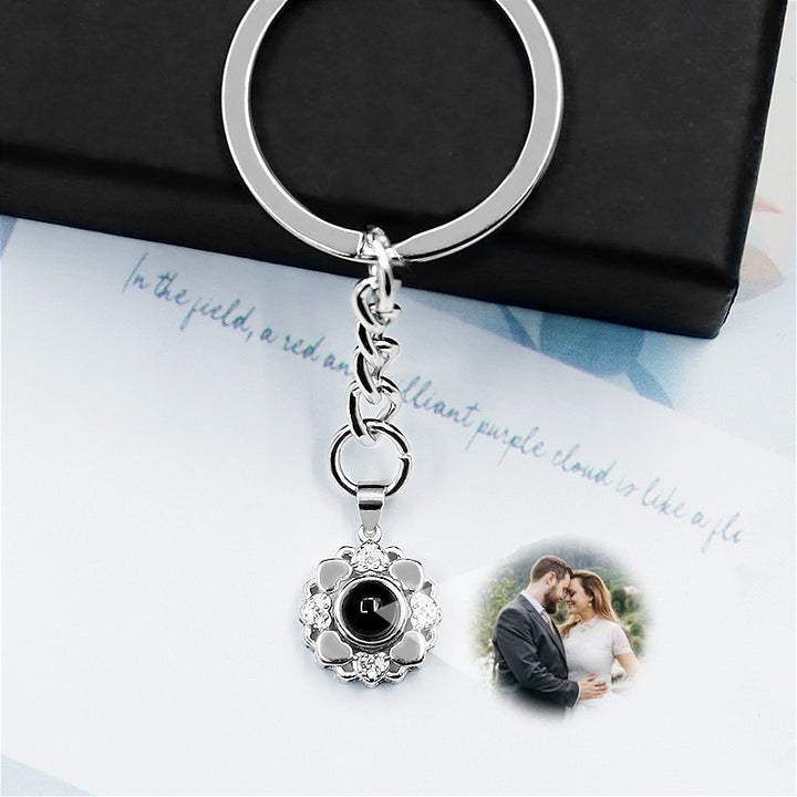 Sunflower Heart Projection Keychain With Picture - Oarse